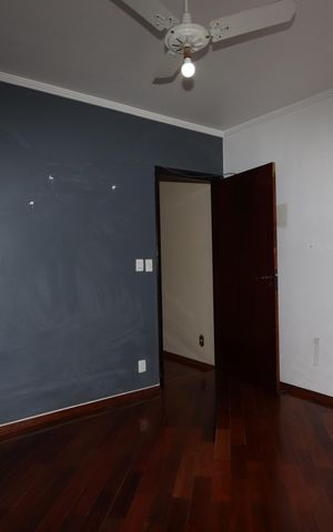 Casa à venda com 195m², 3 quartos e 2 vagasQuarto 2