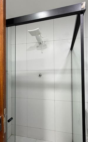 Casa de condomínio à venda com 300m², 5 quartos e 1 vaga Casa de condomínio à venda com 300m², 5 quartos e 1 vagaBanheiro da Suíte 3