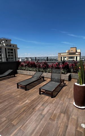 Studio à venda com 26m², 1 quarto e sem vaga Studio à venda com 26m², 1 quarto e sem vagaÁrea comum - Piscina