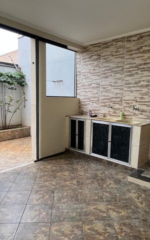 Casa à venda com 407m², 5 quartos e 4 vagas