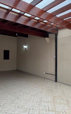 Casa à venda com 407m², 5 quartos e 4 vagas