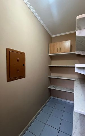 Casa à venda com 407m², 5 quartos e 4 vagas