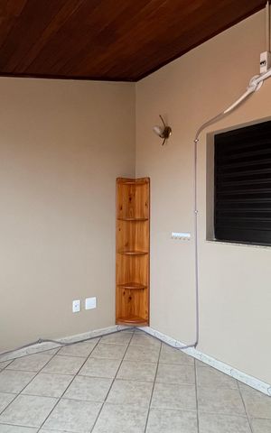 Casa à venda com 407m², 5 quartos e 4 vagas