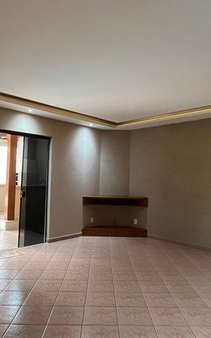 Casa à venda com 407m², 5 quartos e 4 vagas