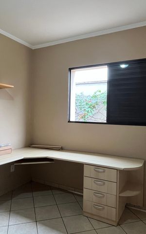 Casa à venda com 407m², 5 quartos e 4 vagas