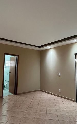 Casa à venda com 407m², 5 quartos e 4 vagas