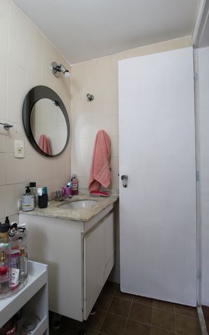Apartamento à venda com 121m², 2 quartos e 1 vagaBanheiro