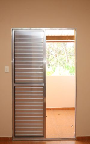 Casa de condomínio para alugar com 185m², 3 quartos e 2 vagasvaranda