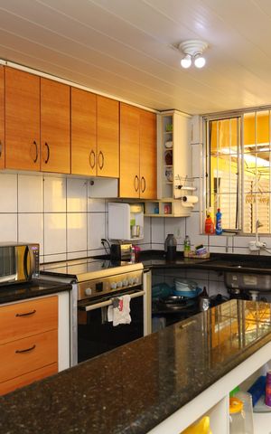 Casa de condomínio para alugar com 185m², 3 quartos e 2 vagasCozinha