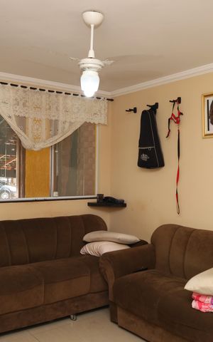 Casa de condomínio para alugar com 185m², 3 quartos e 2 vagasSala