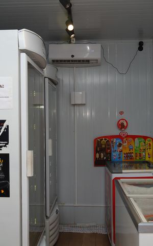 Casa de condomínio para alugar com 185m², 3 quartos e 2 vagasÁrea comum - Mercado