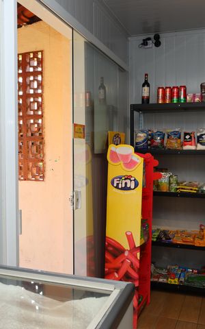 Casa de condomínio para alugar com 185m², 3 quartos e 2 vagasÁrea comum - Mercado