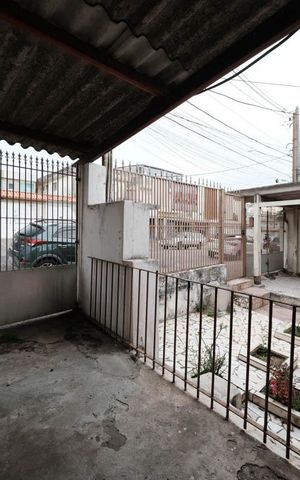 Casa à venda com 100m², 2 quartos e 2 vagasGaragem
