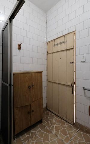 Casa à venda com 100m², 2 quartos e 2 vagasBanheiro 2
