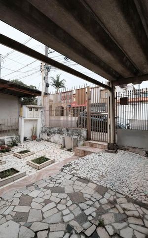 Casa à venda com 100m², 2 quartos e 2 vagasGaragem