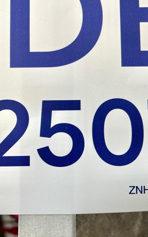 Apartamento à venda com 87m², 3 quartos e 2 vagas Apartamento à venda com 87m², 3 quartos e 2 vagasPlaquinha