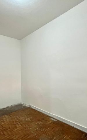 Apartamento à venda com 87m², 3 quartos e 2 vagas Apartamento à venda com 87m², 3 quartos e 2 vagasQuarto 3