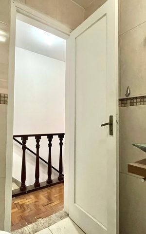 Apartamento à venda com 87m², 3 quartos e 2 vagas Apartamento à venda com 87m², 3 quartos e 2 vagasBanheiro