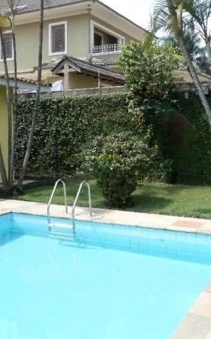 Casa à venda com 439m², 4 quartos e 5 vagas