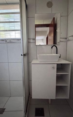 Apartamento à venda com 50m², 2 quartos e 1 vaga Apartamento à venda com 50m², 2 quartos e 1 vagaBanheiro