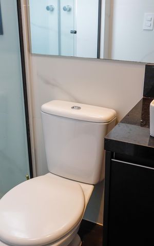 Apartamento à venda com 62m², 2 quartos e 2 vagas Apartamento à venda com 62m², 2 quartos e 2 vagasBanheiro da Suíte 2