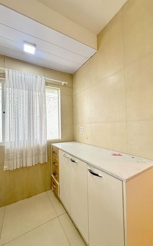 Apartamento para alugar com 65m², 2 quartos e 1 vagaCozinha