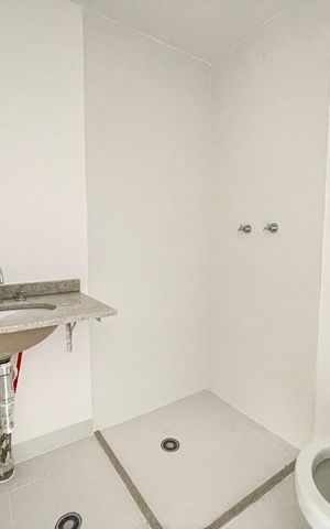 Apartamento à venda com 28m², 1 quarto e sem vaga Apartamento à venda com 28m², 1 quarto e sem vagaBanheiro Social