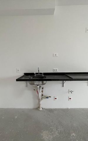 Apartamento à venda com 28m², 1 quarto e sem vaga Apartamento à venda com 28m², 1 quarto e sem vagaStudio