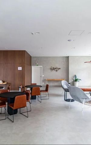 Apartamento à venda com 28m², 1 quarto e sem vaga Apartamento à venda com 28m², 1 quarto e sem vagaÁrea comum - Salão de festas