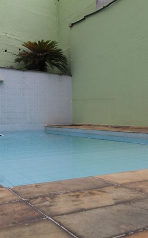 Casa de condomínio à venda com 97m², 3 quartos e 1 vagaÁrea comum - Piscina