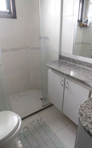 Casa de condomínio à venda com 121m², 3 quartos e 2 vagasBanheiro social