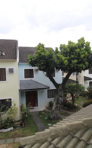 Casa de condomínio à venda com 121m², 3 quartos e 2 vagasQuarto 1 - Vista