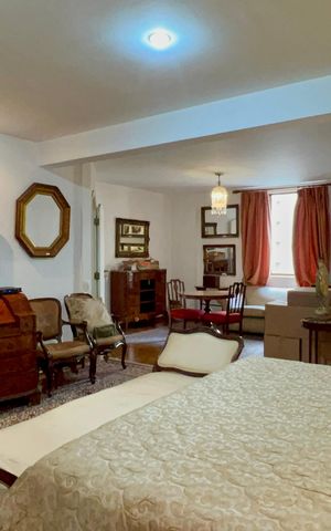 Apartamento à venda com 360m², 3 quartos e 2 vagas Apartamento à venda com 360m², 3 quartos e 2 vagasSuíte 2