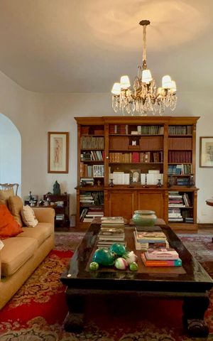 Apartamento à venda com 360m², 3 quartos e 2 vagas Apartamento à venda com 360m², 3 quartos e 2 vagasSala
