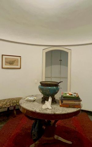 Apartamento à venda com 360m², 3 quartos e 2 vagas Apartamento à venda com 360m², 3 quartos e 2 vagasHall de Entrada