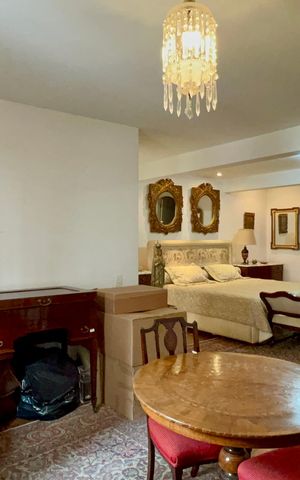 Apartamento à venda com 360m², 3 quartos e 2 vagas Apartamento à venda com 360m², 3 quartos e 2 vagasSuíte 2