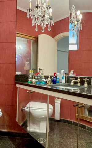 Apartamento à venda com 360m², 3 quartos e 2 vagas Apartamento à venda com 360m², 3 quartos e 2 vagasLavabo