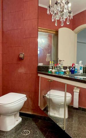 Apartamento à venda com 360m², 3 quartos e 2 vagas Apartamento à venda com 360m², 3 quartos e 2 vagasLavabo