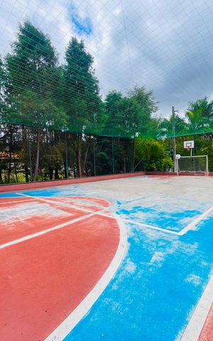 Casa de condomínio para alugar com 150m², 2 quartos e 2 vagasQuadra Esportiva
