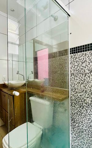 Casa de condomínio para alugar com 150m², 2 quartos e 2 vagasBanheiro