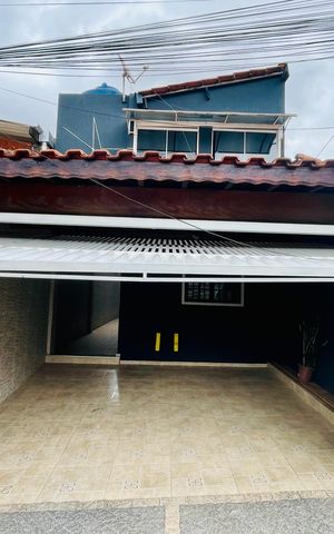 Casa de condomínio para alugar com 150m², 2 quartos e 2 vagasGaragem
