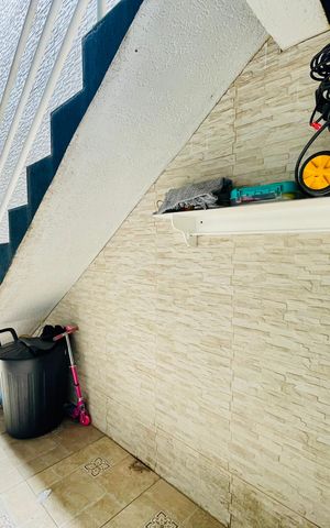 Casa de condomínio para alugar com 150m², 2 quartos e 2 vagasCorredor externo