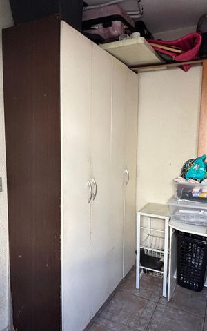 Casa à venda com 200m², 3 quartos e 2 vagas Casa à venda com 200m², 3 quartos e 2 vagasQuarto de Serviço