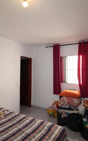 Casa à venda com 251m², 5 quartos e 1 vagaQuarto 2