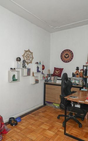 Apartamento à venda com 130m², 3 quartos e sem vagaEscritório