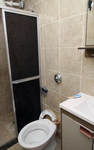 Apartamento à venda com 55m², 2 quartos e sem vagaBanheiro