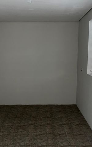 Casa à venda com 198m², 2 quartos e 4 vagas Casa à venda com 198m², 2 quartos e 4 vagasCopa