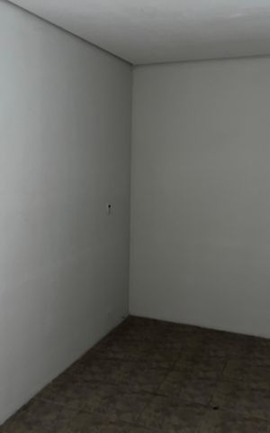 Casa à venda com 198m², 2 quartos e 4 vagas Casa à venda com 198m², 2 quartos e 4 vagasCopa