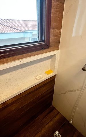 Casa para alugar com 200m², 3 quartos e 6 vagas Casa para alugar com 200m², 3 quartos e 6 vagasBanheiro