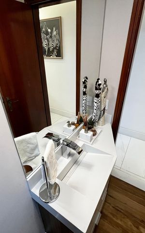 Casa para alugar com 200m², 3 quartos e 6 vagas Casa para alugar com 200m², 3 quartos e 6 vagasLavabo